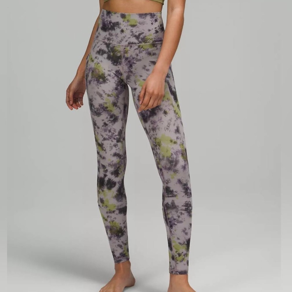 Purple, green, and grey tie dye lululemon legging size 6